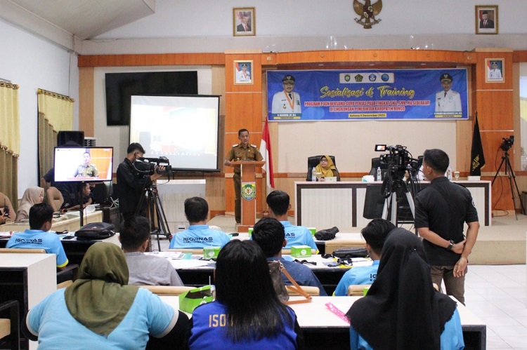 CEGAH PENYALAHGUNAAN NARKOBA, BNK BUNGO GELAR P4GN BAGI GURU PENJAS SLTA
