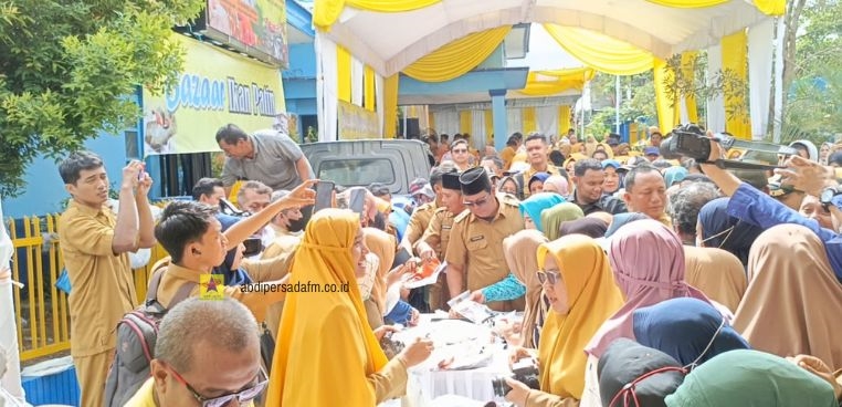 GUBERNUR KALSEL : PASAR MURAH RAMADAN HARUS MENYASAR SAMPAI KE PERKAMPUNGAN