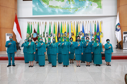 Tri Tito Karnavian Lantik Ketua TP PKK DIY dan Pj. Ketua TP PKK Papua Pegunungan