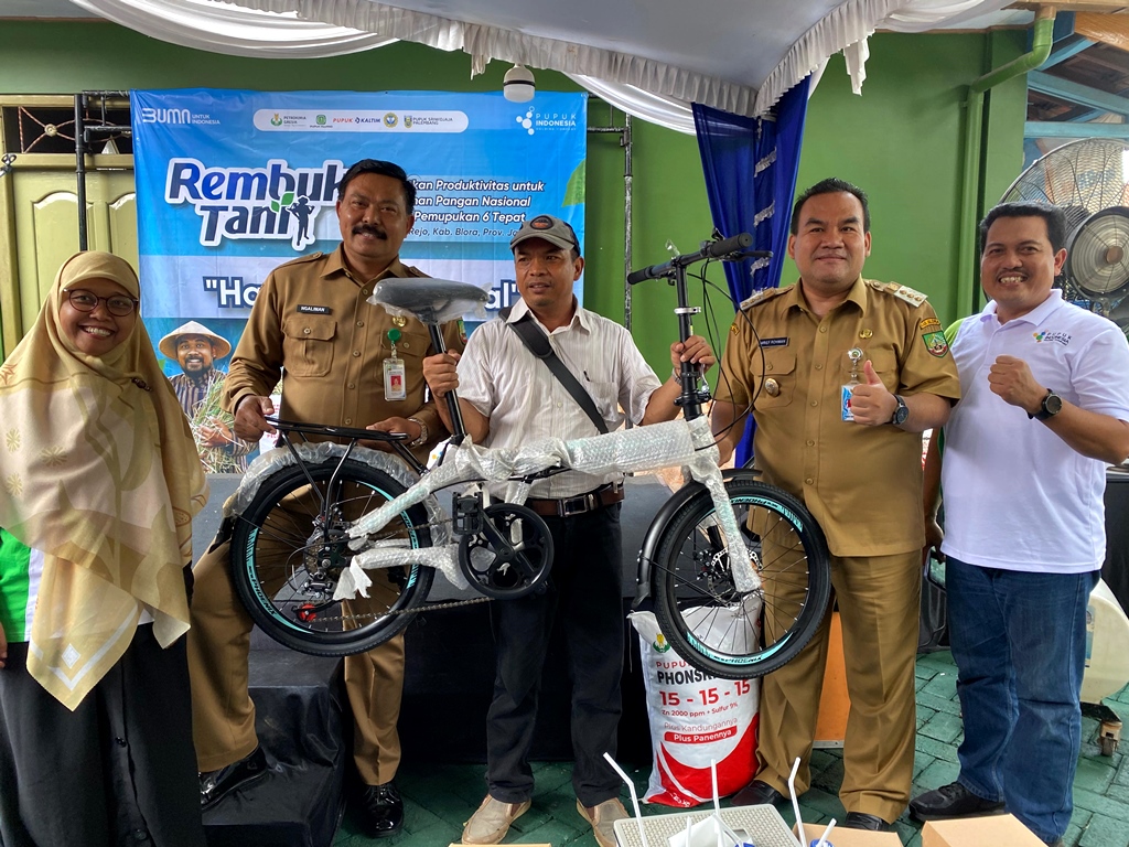 PRODUKSI PADI 2024 DI BLORA CAPAI 660 RIBU TON