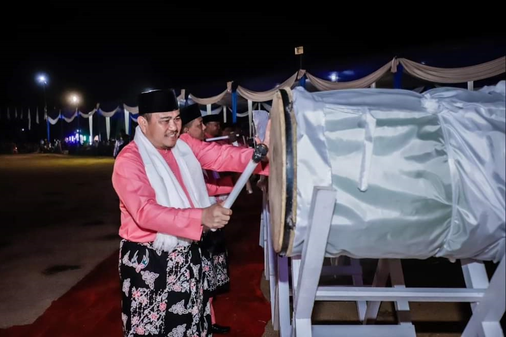 BUPATI H MASHURI RESMI MEMBUKA MTQ BUNGO KE-52