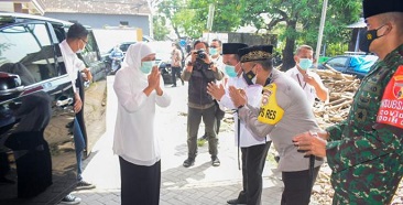 Pembelajaran Tatap Muka Dimulai 5 Juli. Gubernur Khofifah Minta Semua Guru Dan Tenaga Kependidikan 100% Selesai Divaksin