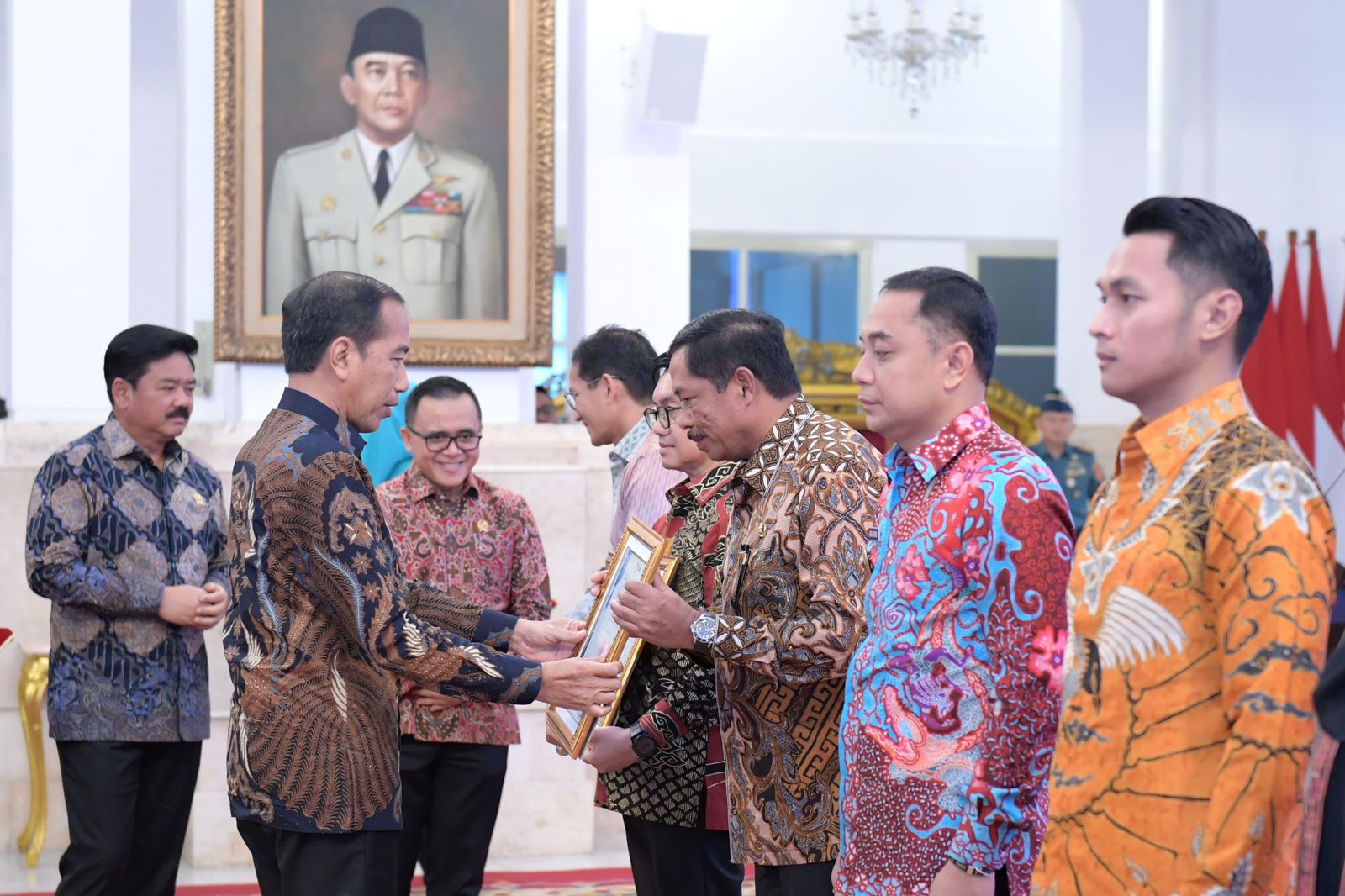 JATENG RAIH DIGITAL GOVERNMENT AWARD DARI PRESIDEN JOKOWI