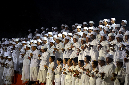 Doa Khusyuk Ribuan Pinandita untuk Kesuksesan KTT G20