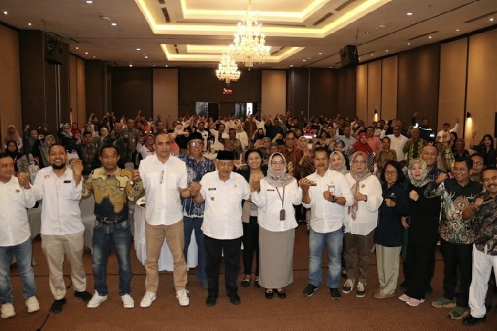 BUPATI MALANG HADIRI FORUM KOMUNIKASI KETENAGAKERJAAN