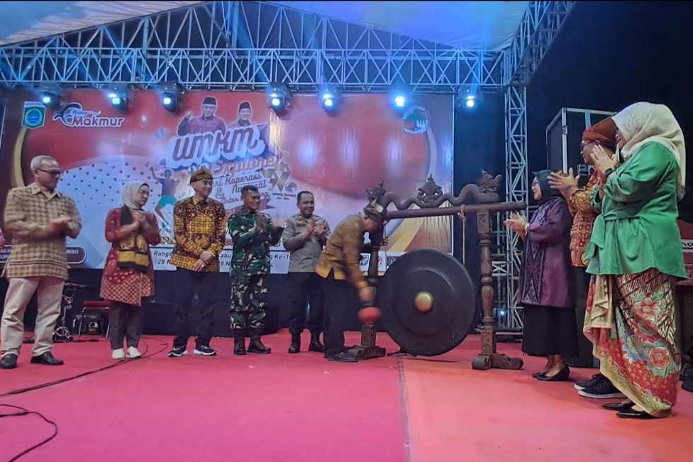 BUPATI MALANG BUKA PAMERAN UMKM EXPLORE 2024