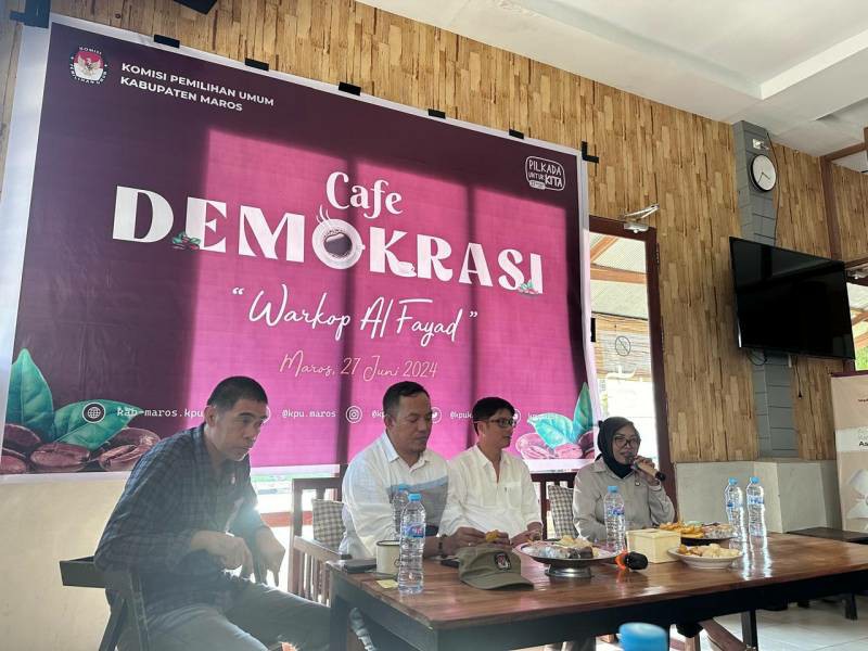 KPU MAROS GELAR CAFE DEMOKRASI