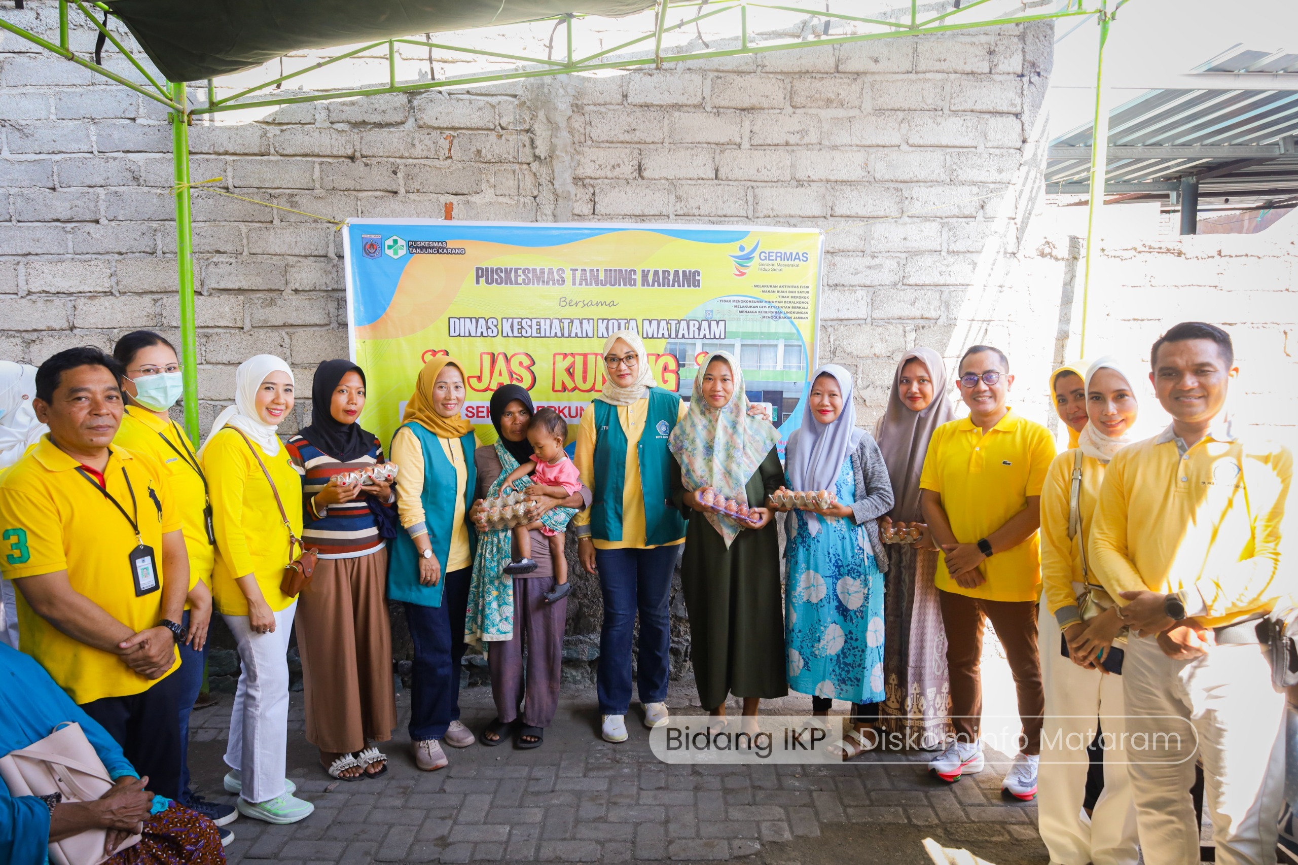 PROGRAM JAS KUNING : DOKTER DI MATARAM TERJUN LANGSUNG KE MASYARAKAT