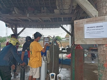 Peduli Sesama Ditengah Pandemi Covid-19, Warga Pakunden Kota Blitar Sediakan Oksigen Gratis