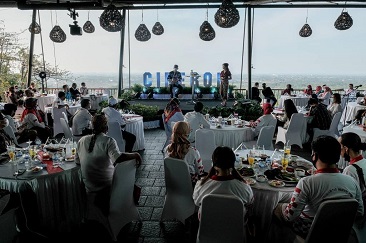 Menparekraf Dorong Peningkatan Kapasitas Keterampilan Pelaku Ekonomi Kreatif Cirebon