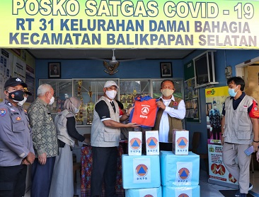 Tinjau Pos PPKM setingkat RT di Wilayah Kalimantan Timur, Ketua Satgas Sampaikan Tiga Pesan Penting Penanganan Covid