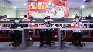 PEMKOT BLITAR GELAR CANGKRUKAN BERSAMA  MENPAREKRAF SECARA VIRTUAL