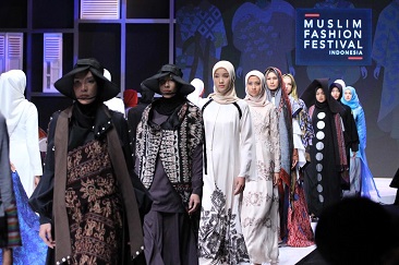 Menparekraf Ingin Indonesia Jadi Pusat Fesyen Muslim Dunia