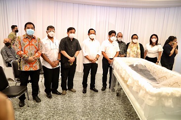 Mendagri Sampaikan Duka Cita atas Wafatnya Wagub Papua Klemen Tinal