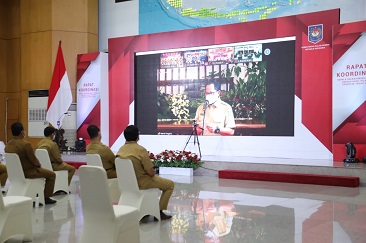 Mendagri Minta Kepala Daerah Jadi Role Model Penegakan Prokes