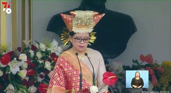 Ketua DPR RI Puan Maharani Bacakan Naskah Proklamasi pada Upacara Detik Detik Proklamasi HUT RI Ke 76 di Istana Negara