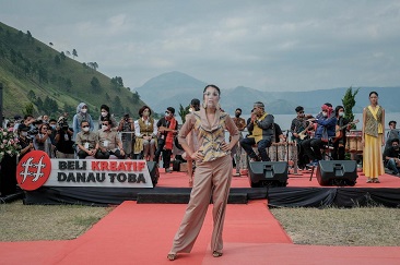 Kemenparekraf Petakan Empat Subsektor Potensial di Kabupaten Toba Sumut