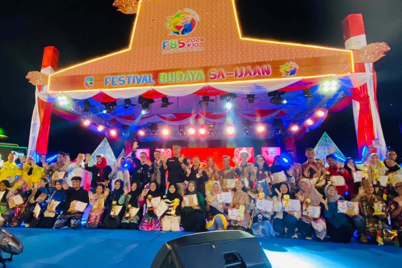 SEKDA KOTABARU TUTUP FESTIVAL BUDAYA SAIJAAN 2024