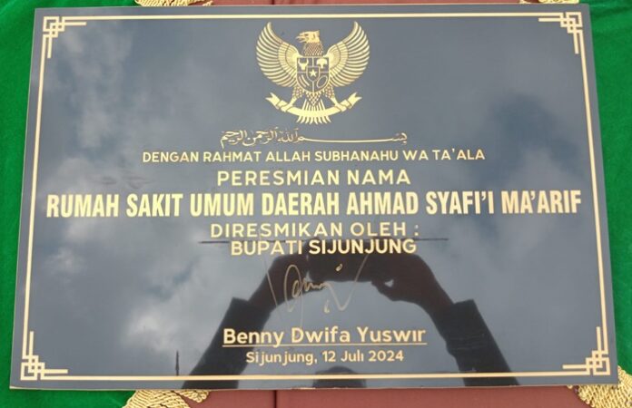 AHMAD SYAFII MAARIF DIABADIKAN JADI NAMA RUMAH SAKIT DI KABUPATEN SIJUNJUNG