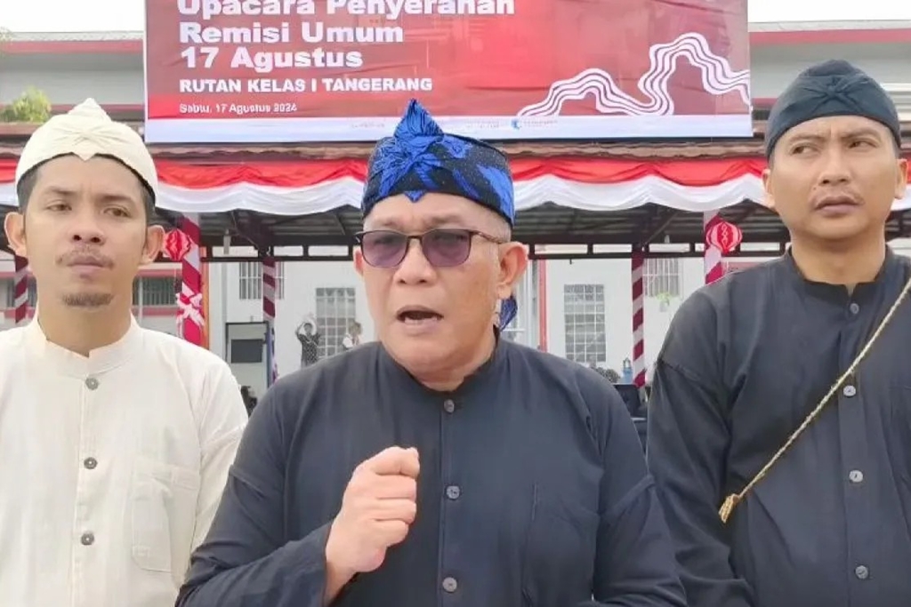 PJ BUPATI TANGERANG MINTA FESTIVAL BONSAI DIGELAR SECARA NASIONAL