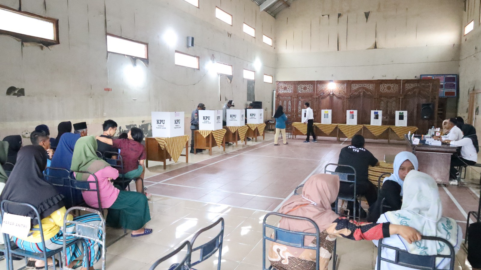 PARTISIPASI PEMILIH TEMANGGUNG TERTINGGI DI JAWA TENGAH