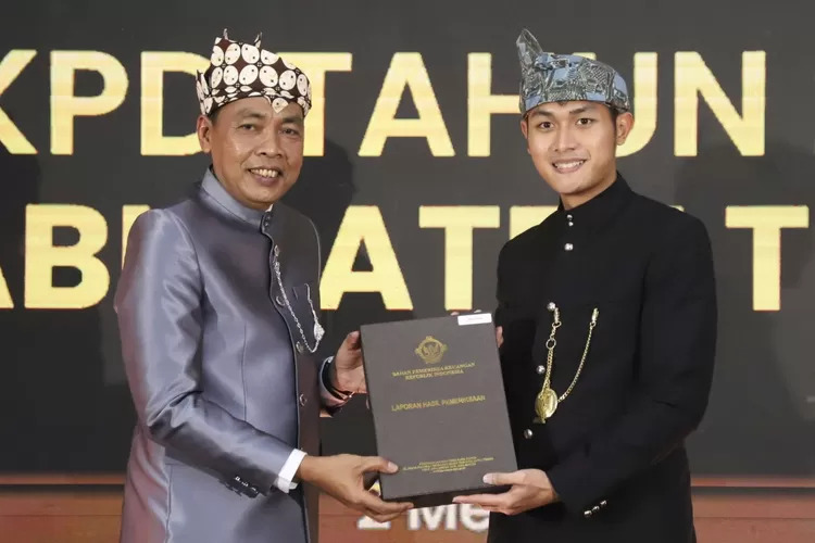 PEMKAB TUBAN RAIH OPINI WTP 9 KALI BERTURUT-TURUT DARI BPK RI 