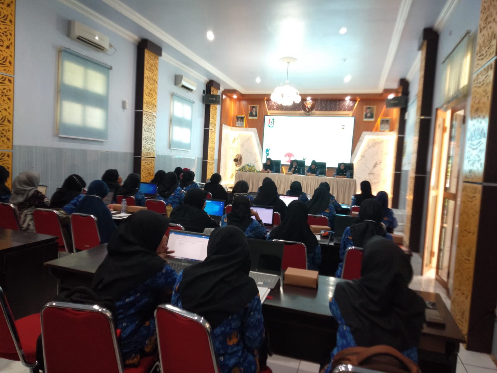 DINKES P2KB TUBAN GELAR ORIENTASI PENGGUNAAN APLIKASI KESCATIN