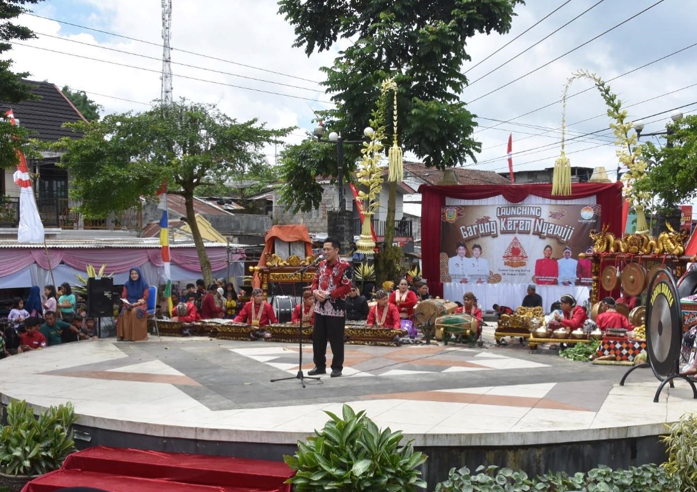 GARUNG KEREN NYAWIJI DIHARAPKAN BISA JADI WADAH KREATIVITAS PELAKU SENI BUDAYA